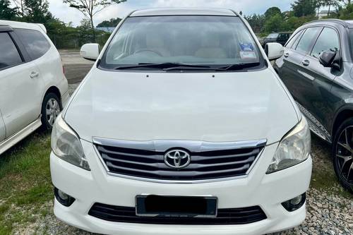 2014 Toyota Innova 2.0 G AT Terpakai