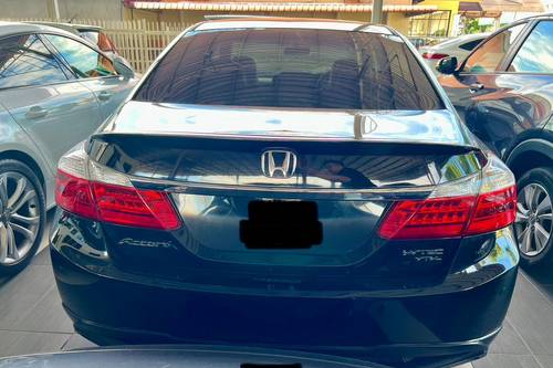 Old 2015 Honda Accord 2.0L