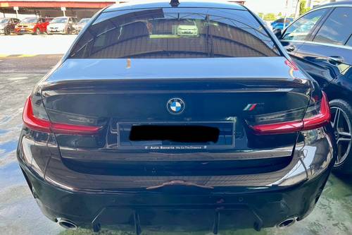 Terpakai 2023 BMW 3 Series Sedan 320i untuk Dijual