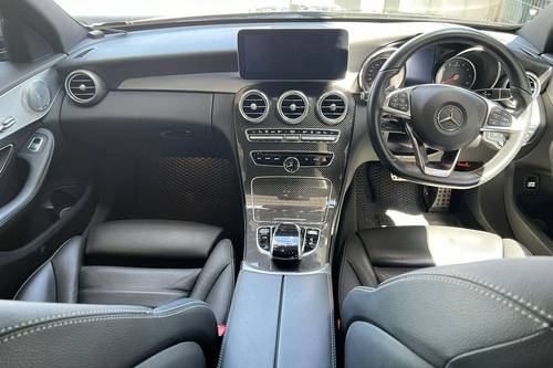 Second hand 2017 Mercedes Benz C-Class Saloon C 350 e AMG Line EQ Power 