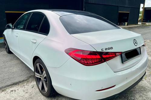 Terpakai 2022 Mercedes Benz C-Class Saloon C200 Avantgarde Line untuk Dijual