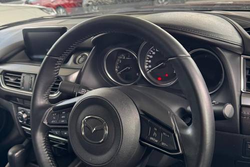 2017 Mazda 6 SkyActiv-G 2.0 (GVC) Terpakai