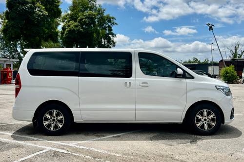 Terpakai 2019 Hyundai Grand Starex Executive Plus untuk Dijual