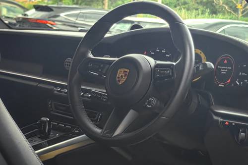 Terpakai 2021 Porsche 911 Turbo S PDK untuk Dijual