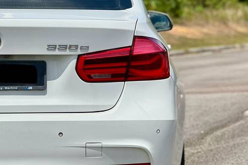 Used 2017 BMW 3 Series Sedan 330 e Sport