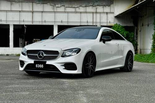 2017 Mercedes Benz E-Class Coupe E 300 AMG Line Terpakai