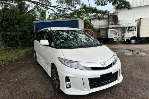 Second hand 2013 Toyota Estima 2.4 