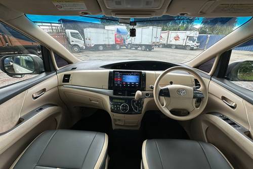 Used 2013 Toyota Estima 2.4