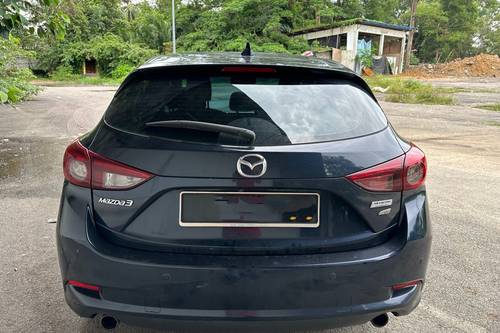 Old 2019 Mazda 3 Hatchback 2.0L High Plus