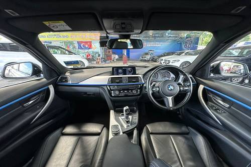 2019 BMW 3 Series Sedan 330e M Sport Terpakai