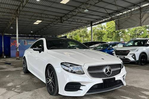 Old 2017 Mercedes Benz E-Class Coupe E 300 AMG Line