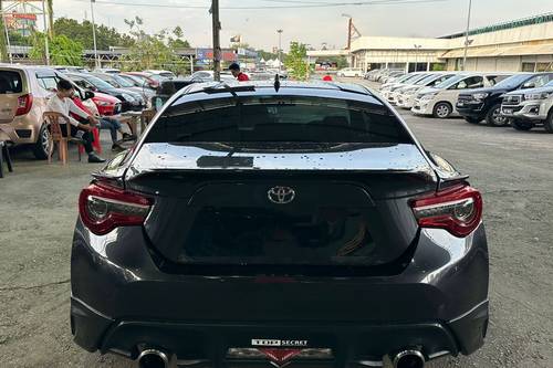 2017 Toyota 86 AT  lama