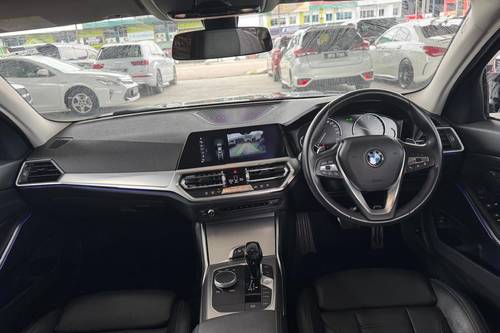 Used 2020 BMW 3 Series Sedan 320i M Sport