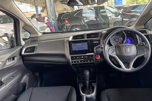 2020 Honda Jazz 1.5 E AT Terpakai