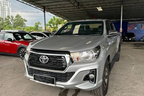 2019 Toyota Hilux Double Cab 2.4 L-Edition (AT) 4x4 Terpakai