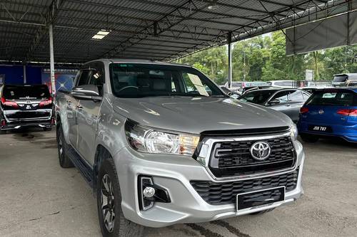 Terpakai 2019 Toyota Hilux Double Cab 2.4 L-Edition (AT) 4x4 untuk Dijual