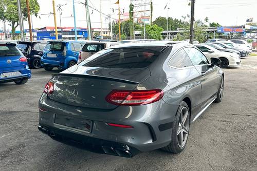 2016 Mercedes Benz C-Class Saloon C 200 AMG Line Terpakai