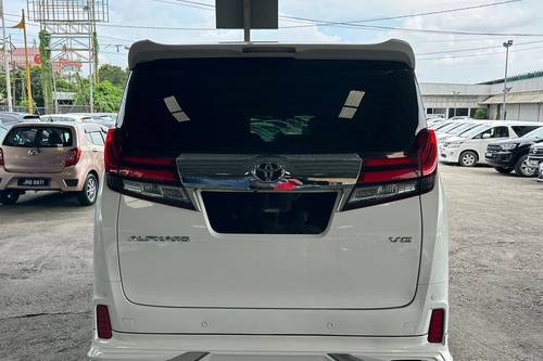 2017 Toyota Alphard 3.5 Executive Lounge  lama