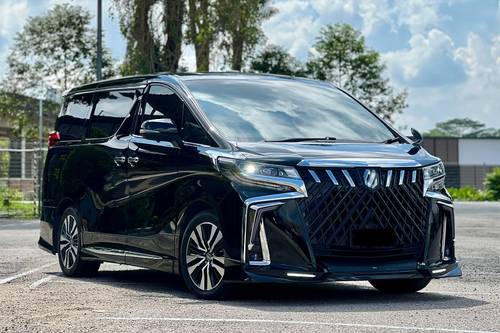 2019 Toyota Alphard 2.5 SC Terpakai