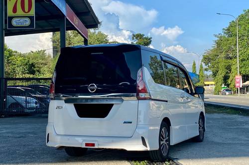 2018 Nissan Serena 2.0L Premium Highway Star Terpakai