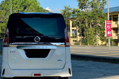 2018 Nissan Serena 2.0L Premium Highway Star Terpakai