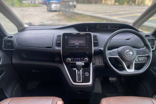 2019 Nissan Serena 2.0L Premium Highway Star Terpakai