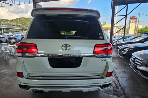 2008 Toyota Land Cruiser 4.6 V6 Terpakai