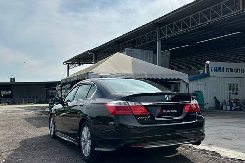 2nd Hand 2015 Honda Accord 2.0 VTi-L