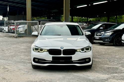 Second hand 2015 BMW 3 Series Sedan 320i M Sport 