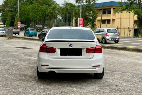 2nd Hand 2015 BMW 3 Series Sedan 320i M Sport