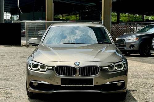 Second hand 2016 BMW 3 Series Sedan 318i Luxury 