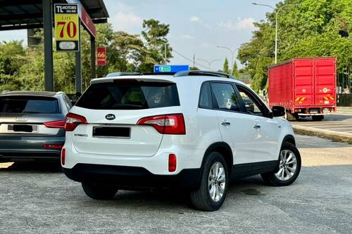 Old 2015 Kia Sorento 2.4 MS