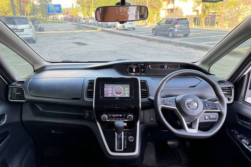 Used 2018 Nissan Serena 2.0L Premium Highway Star