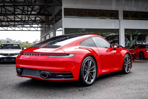 Old 2019 Porsche 911 Carrera Pdk