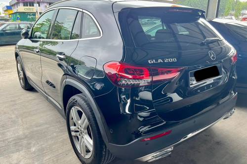 2021 Mercedes Benz GLA-Class 200 Urban Line Terpakai