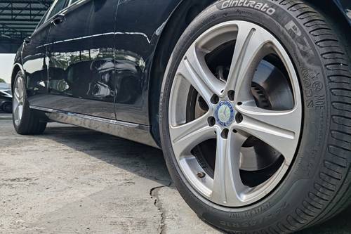 Used 2017 Mercedes Benz E-Class Saloon E200 2.0