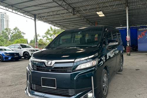 2019/22 Toyota Voxy 2.0 Terpakai