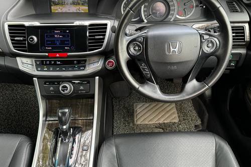 2015 Honda Accord 2.4L I-VTEC Terpakai