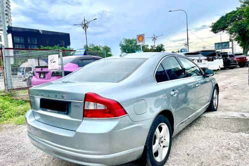 Second hand 2010 Volvo S80 2.0L 