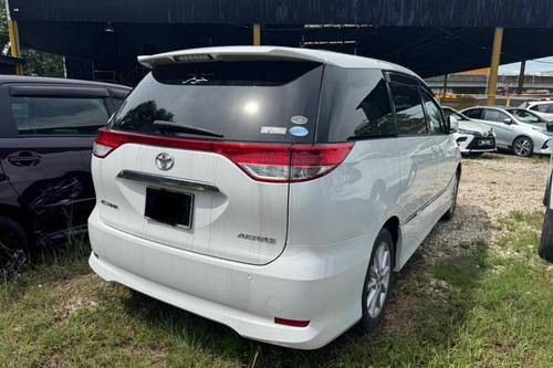 2nd Hand 2010 Toyota Estima 2.4