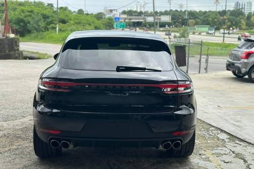 2021 Porsche Macan S  lama