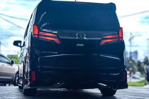 Second hand 2021 Toyota Alphard 2.5 SC 