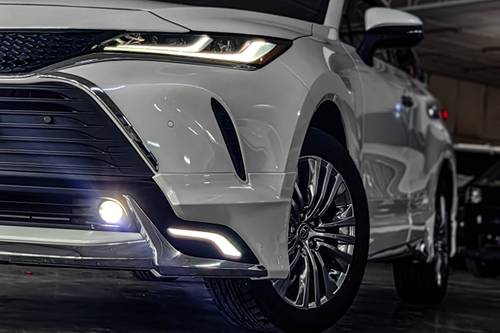 2021 Toyota Harrier Z Spec Recon  lama