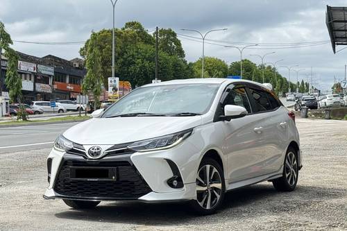 2021 Toyota Yaris 1.5 E AT Terpakai