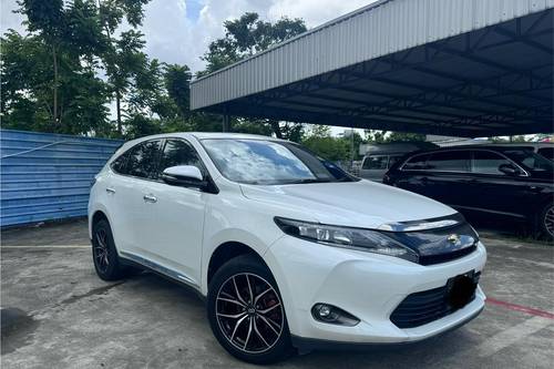 2014 Toyota Harrier 2.0 Luxury Terpakai