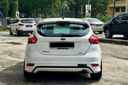 2016 Ford Focus Trend  lama