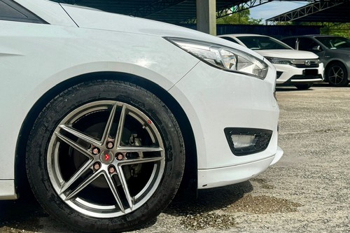 2016 Ford Focus Trend Terpakai