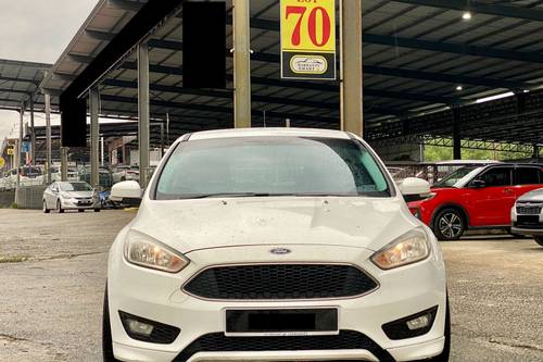 2016 Ford Focus Sport+  lama