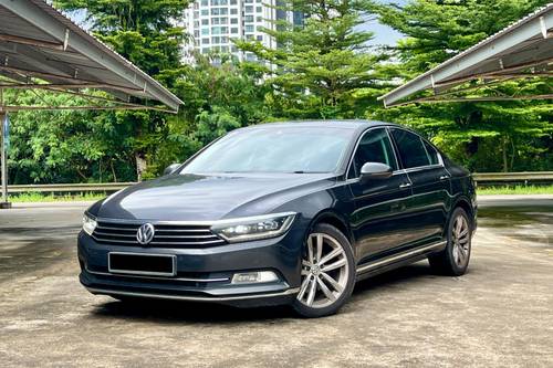 2018 Volkswagen Passat 2.0 TSI Highline Terpakai