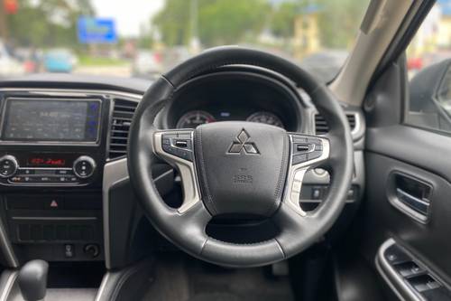 2020 Mitsubishi Triton VGT AT Adventure X Terpakai